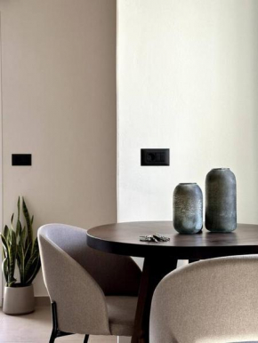 Lavris Seaside Apartment